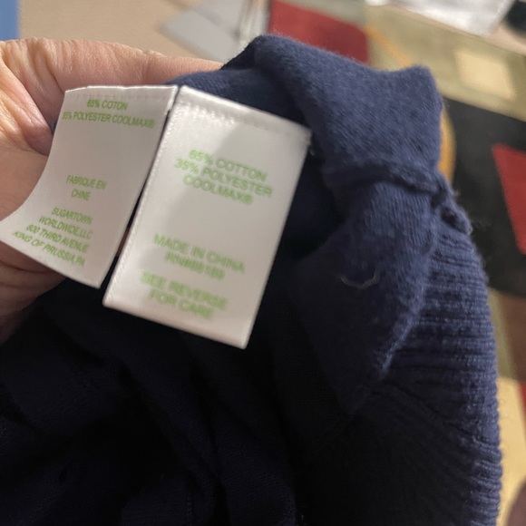 Lilly Pulitzer long sleeve navy cardigan with pearl buttons. Size XS - Picture 4 of 9